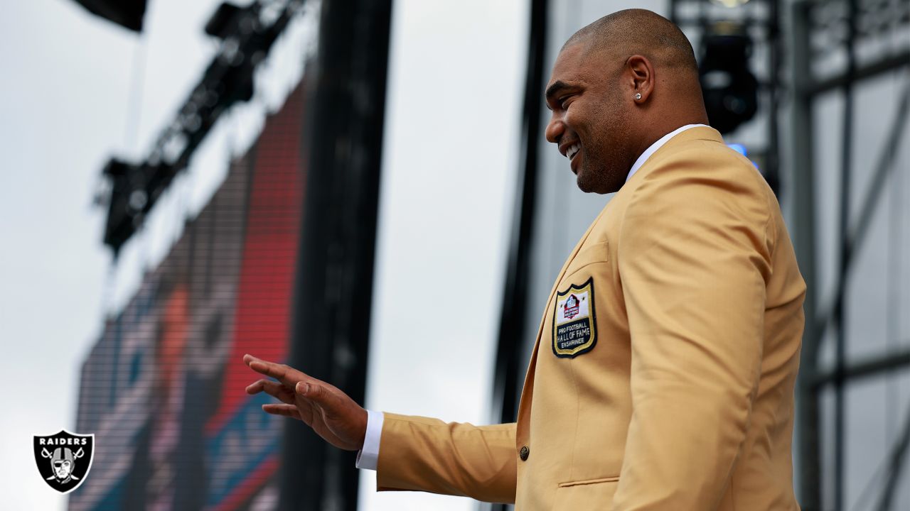 Richard Seymour enshrined in Pro Football Hall of Fame