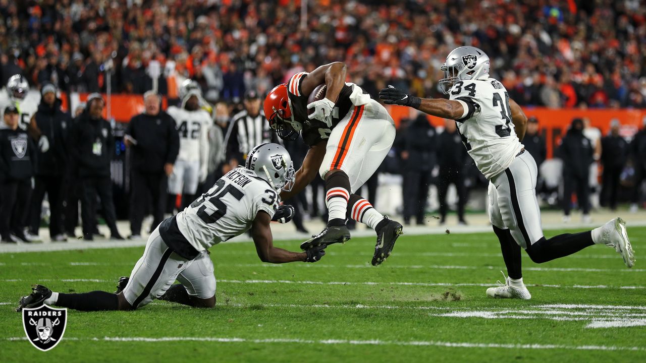 Watch: Raiders Maxx Crosby got emotional on journey from rehab to Pro Bowl