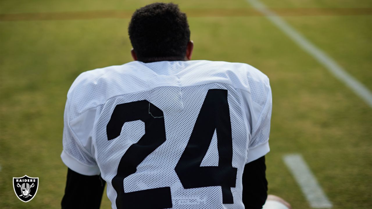 raiders jersey number 24