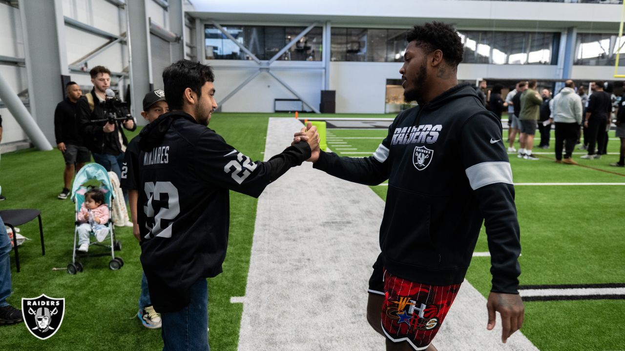 Las Vegas Raiders partner with Make-A-Wish to assist in fulfilling