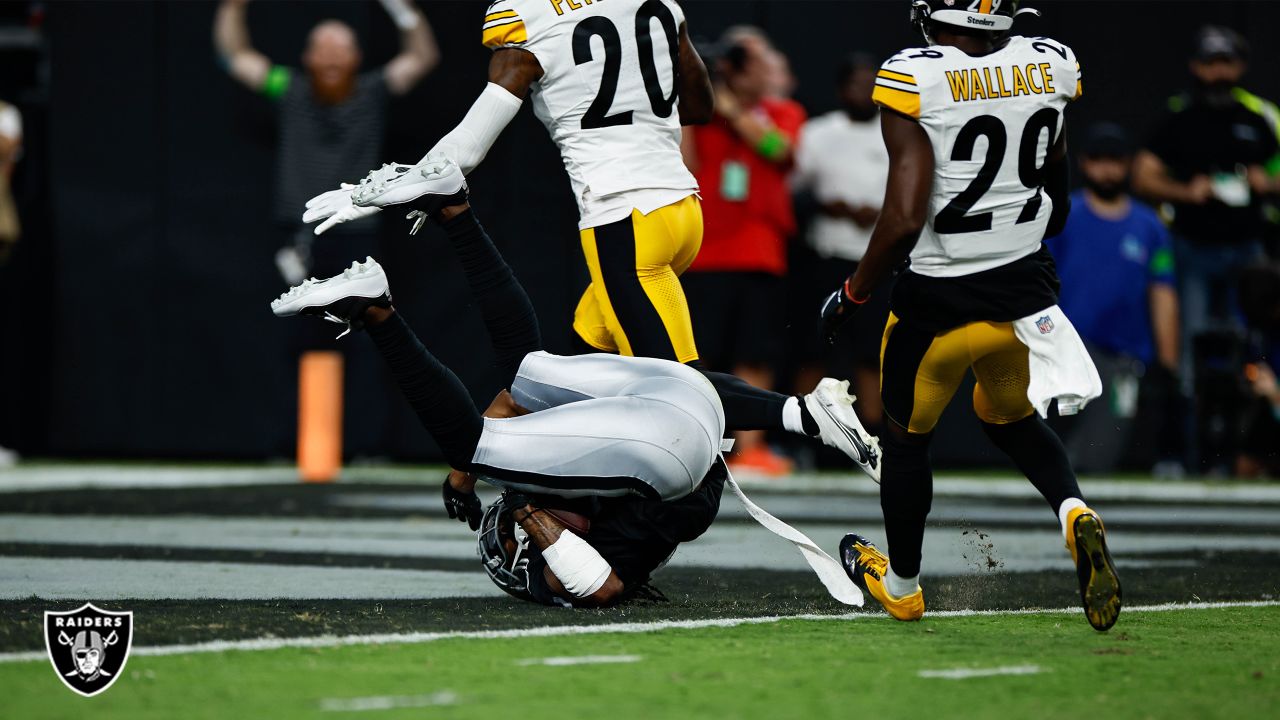 Pittsburgh Steelers defensive tackle Montravius Adams (57) reacts during an  NFL football game, Sunday, Nov. 13, 2022, in Pittsburgh, PA. (AP Photo/Matt  Durisko Stock Photo - Alamy