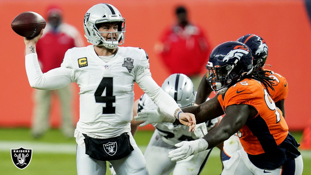 Raiders cap off 2020 with a dramatic win over the division-rival Broncos