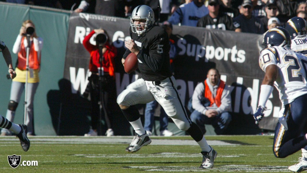 Raiders throwback jerseys celebrate 1970 team