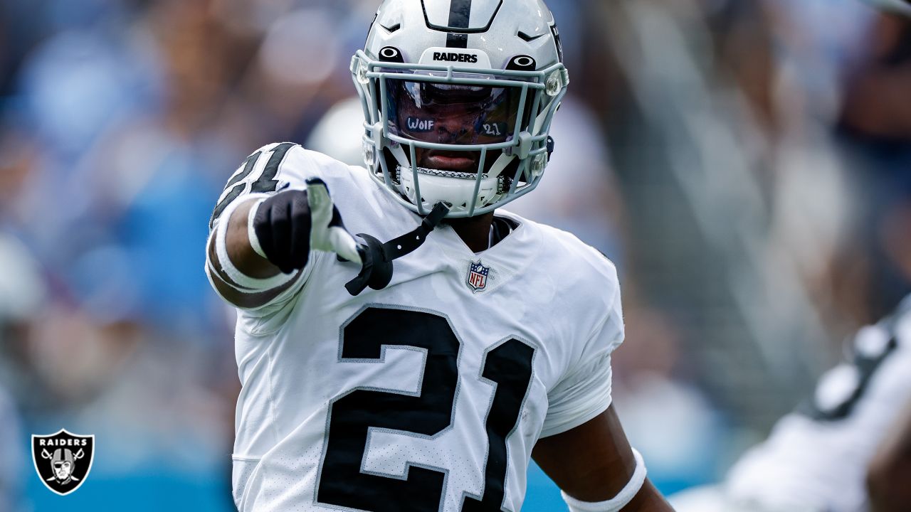 Halftime Report: Davante Adams finds the end zone in third straight game  for Raiders