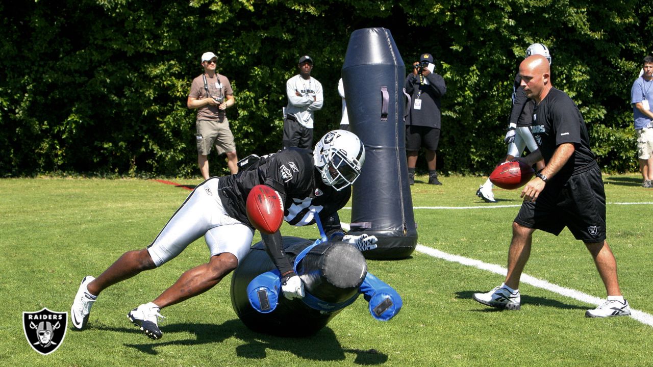 Just grin, baby: Classic Raiders training camp photos, 1960-2015