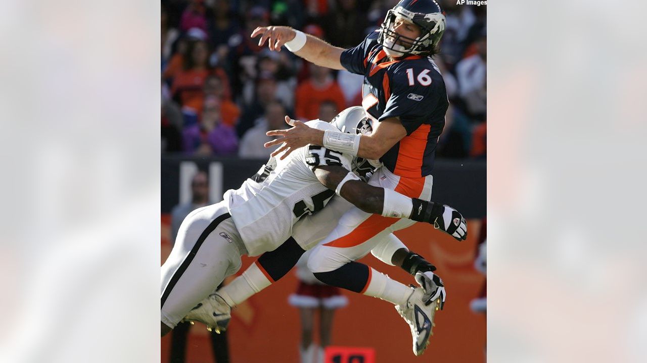 2005 NFL: Oakland Raiders at Denver Broncos