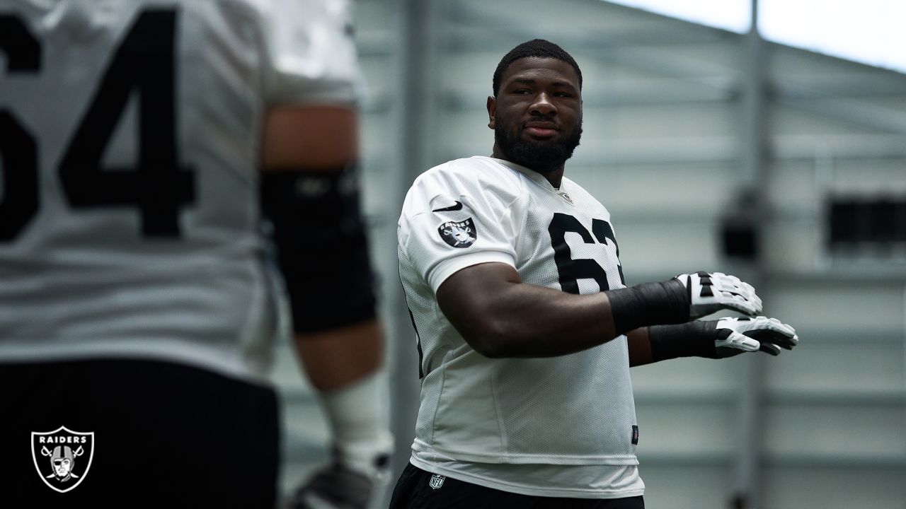 Defensive end Maxx Crosby mic'd up during 2023 Training Camp, motivates his  teammates and sets the bar for the first day of pads for the Las Vegas  Raiders