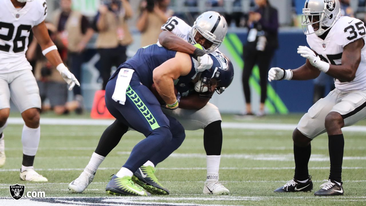 NFL preseason: E.J. Manuel tosses 3 TDs as Raiders topple Seahawks 30-19