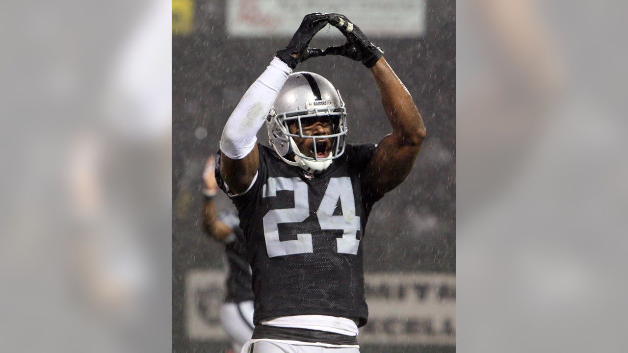 Charles Woodson announces his retirement from NFL - Acme Packing