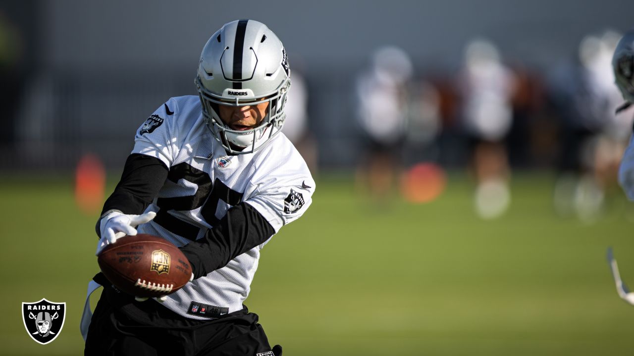 Raiders coaching staff expects Johnathan Abram to enforce and lead in 2020