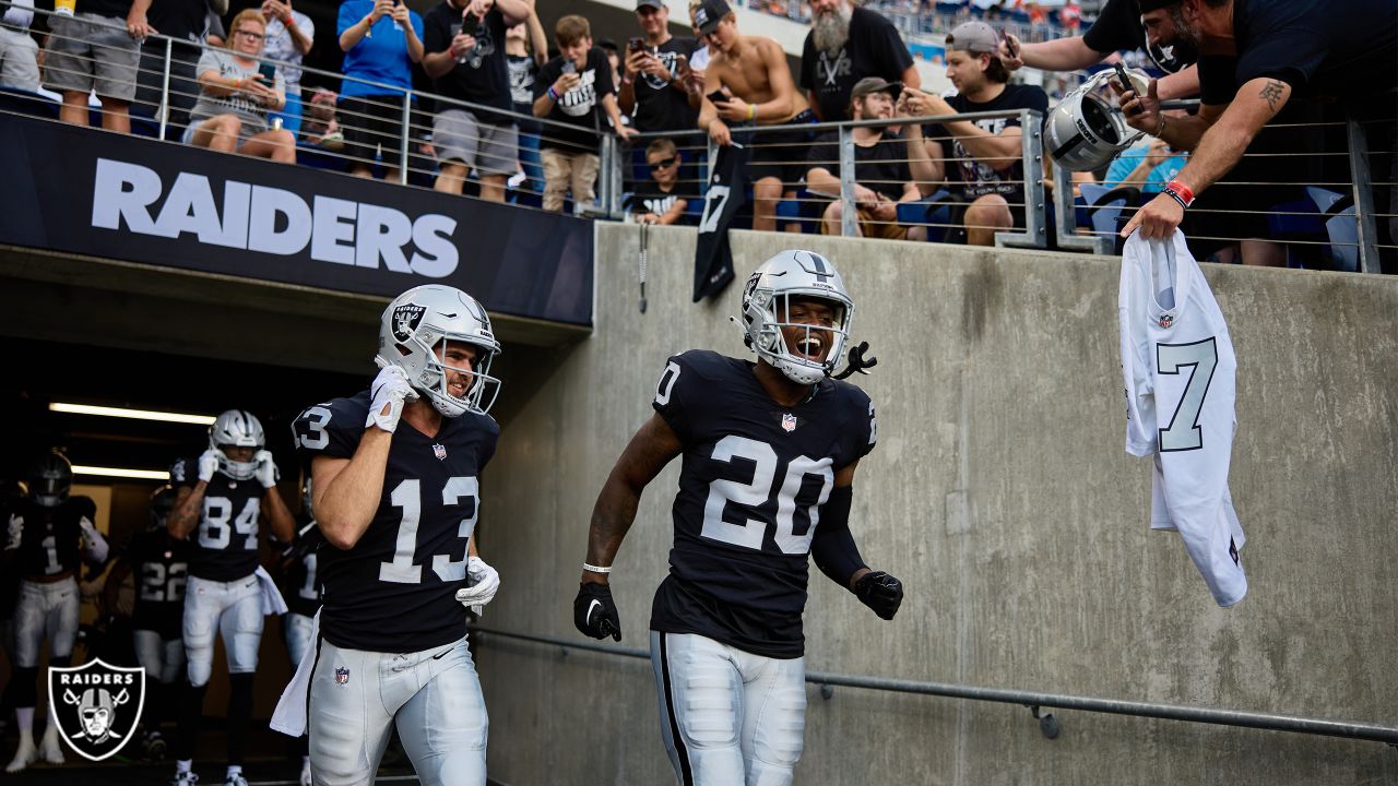 Top Shots: Raiders vs. Jaguars