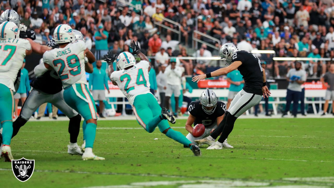 Carlson's field goal gives Raiders 31-28 OT win over Miami