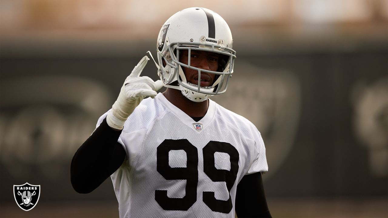 Oakland Raiders: Who will start at DE opposite Clelin Ferrell?