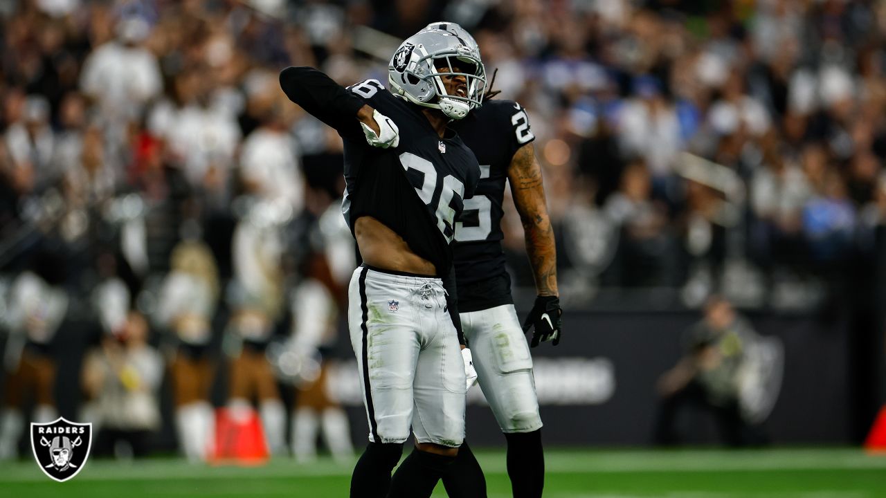 Las Vegas Raiders tight end Jacob Hollister (88) leaves the field after an NFL  football game against the Los Angeles Chargers, Sunday, Dec. 4, 2022, in  Las Vegas. (AP Photo/Rick Scuteri Stock