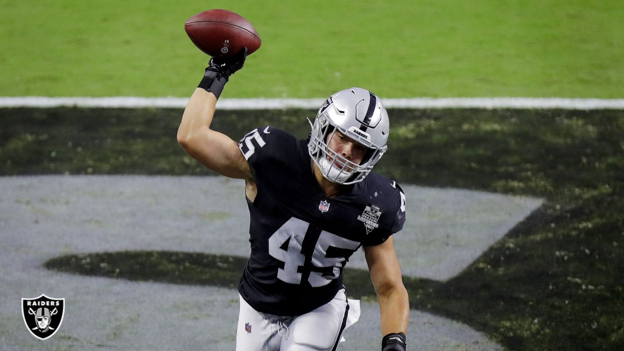 FB Alec Ingold scores Raiders' first-ever TD in Vegas