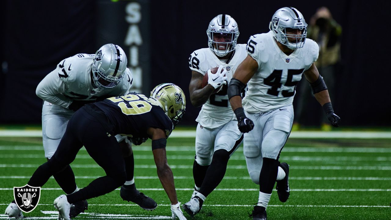 Josh McDaniels: Raiders OT Thayer Munford Jr. made 'some progress