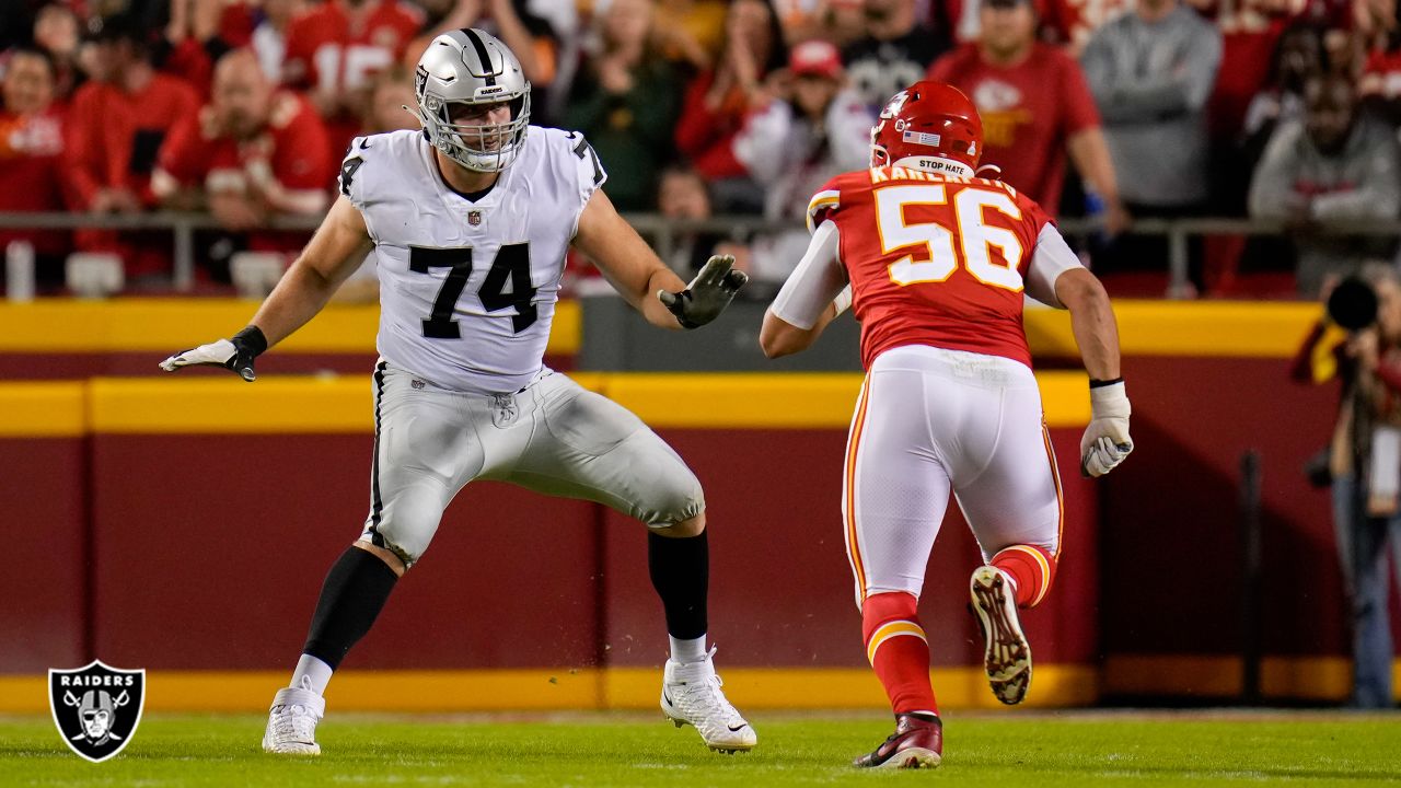 Las Vegas Raiders line backer Denzel Perryman (52) after playing the Kansas  City Chiefs during an NFL Professional Football Game Sunday, Nov. 14, 2021,  in Las Vegas. (AP Photo/John McCoy Stock Photo - Alamy