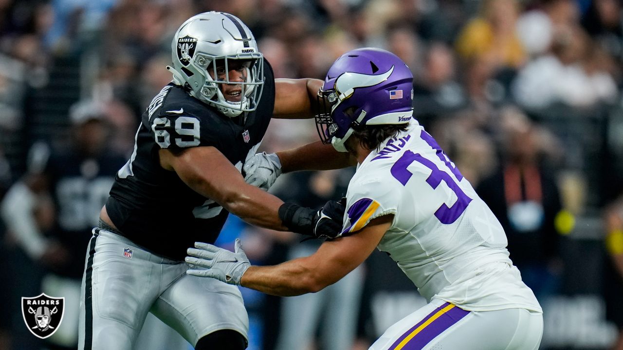 Las Vegas Raiders running back Brittain Brown (38) plays against the Minnesota  Vikings during an NFL preseason football game, Sunday, Aug. 14, 2022, in Las  Vegas. (AP Photo/John Locher Stock Photo - Alamy