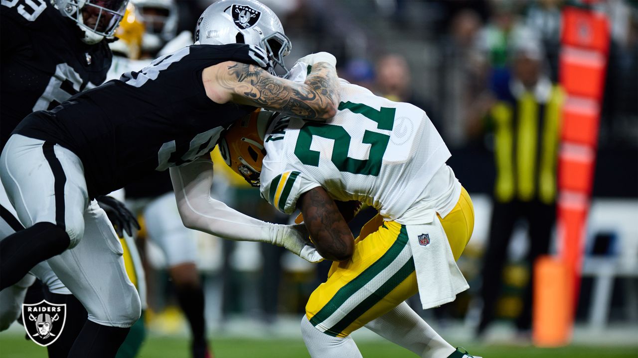 Raiders' Maxx Crosby earns AFC Defensive Player of the Week