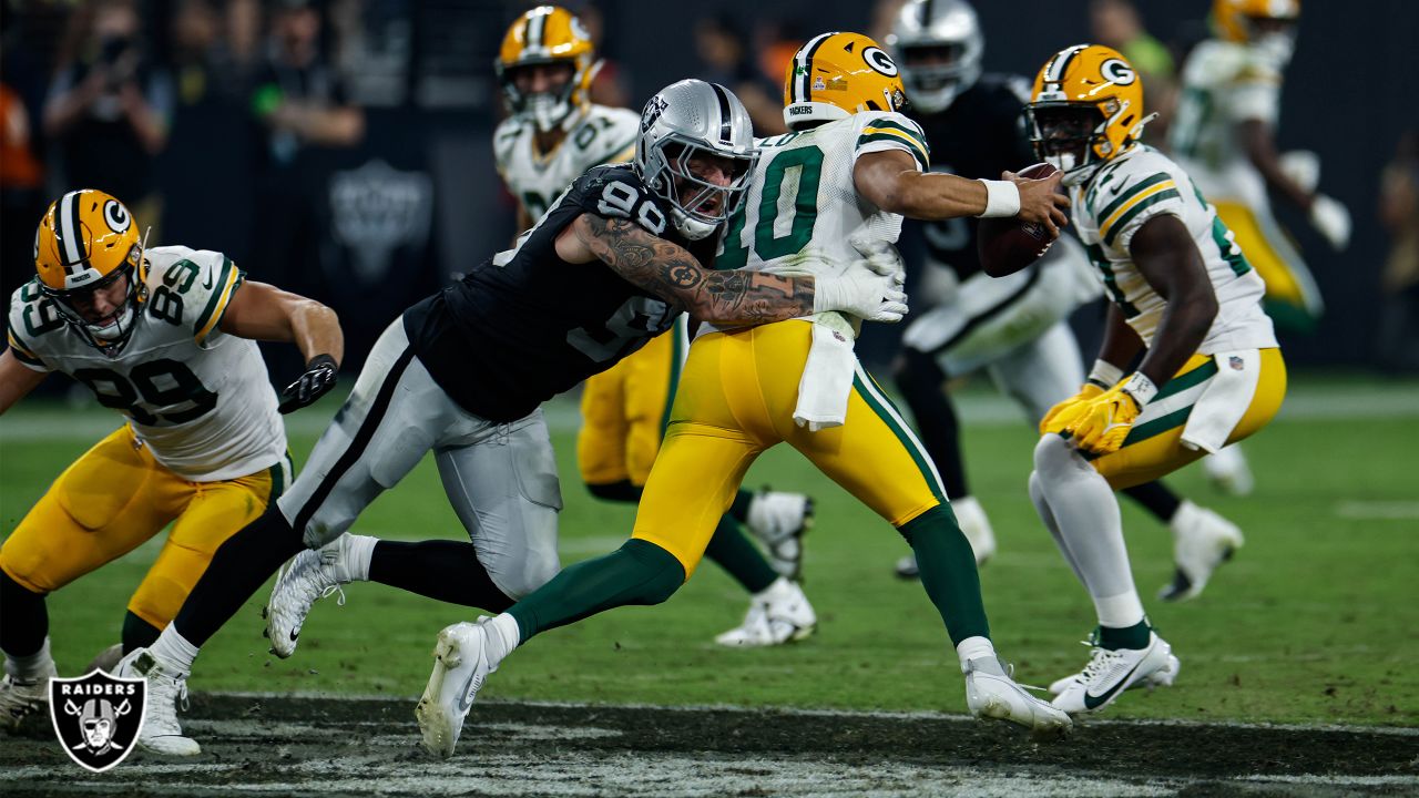 Las Vegas Raiders' disruptive defense secures narrow victory over Green Bay  Packers to end three-game losing streak