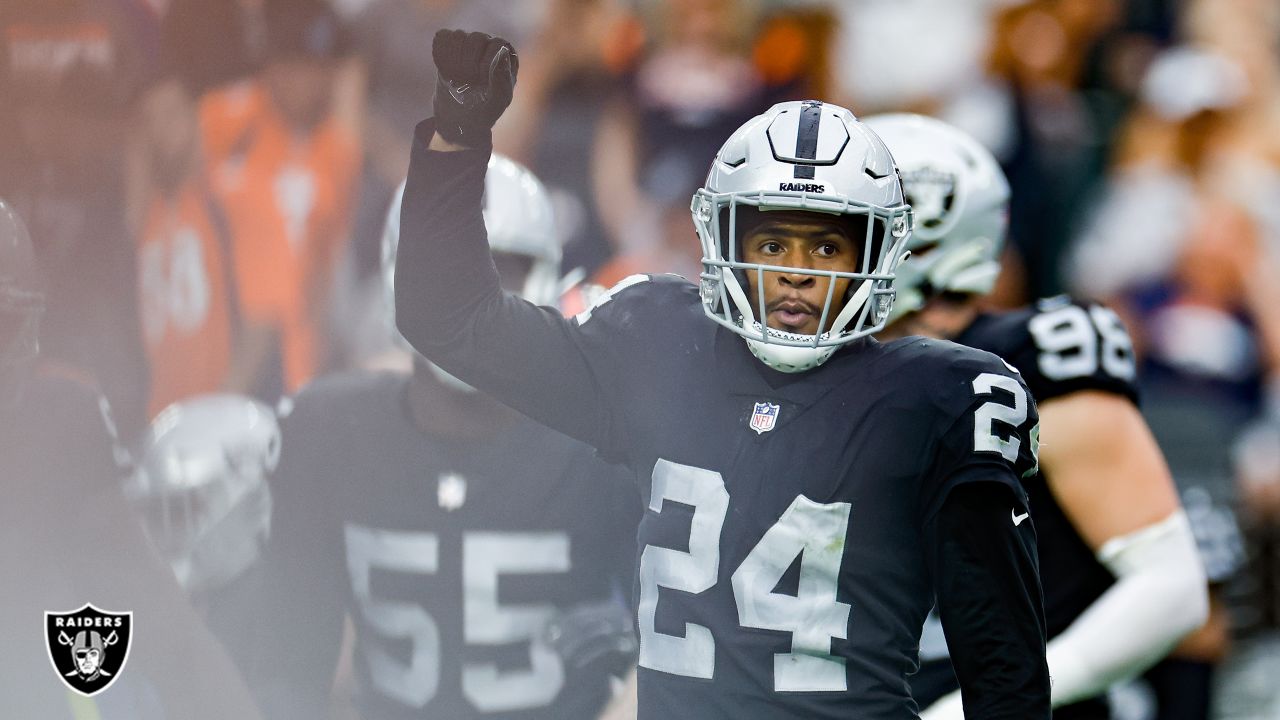 Kleiman] Report: Raiders RB Josh Jacobs will end his holdout and report to  the team before Week 1 against the Broncos : r/DenverBroncos