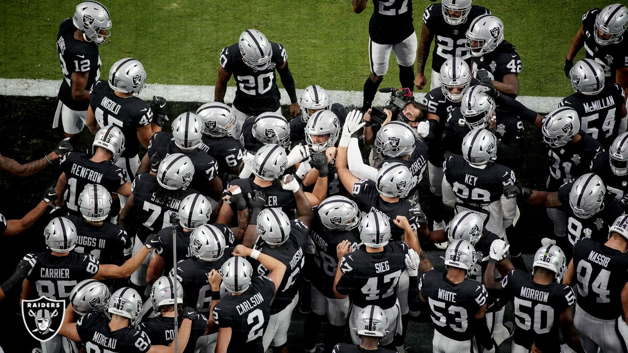 Saints Pregame Huddle vs. Raiders