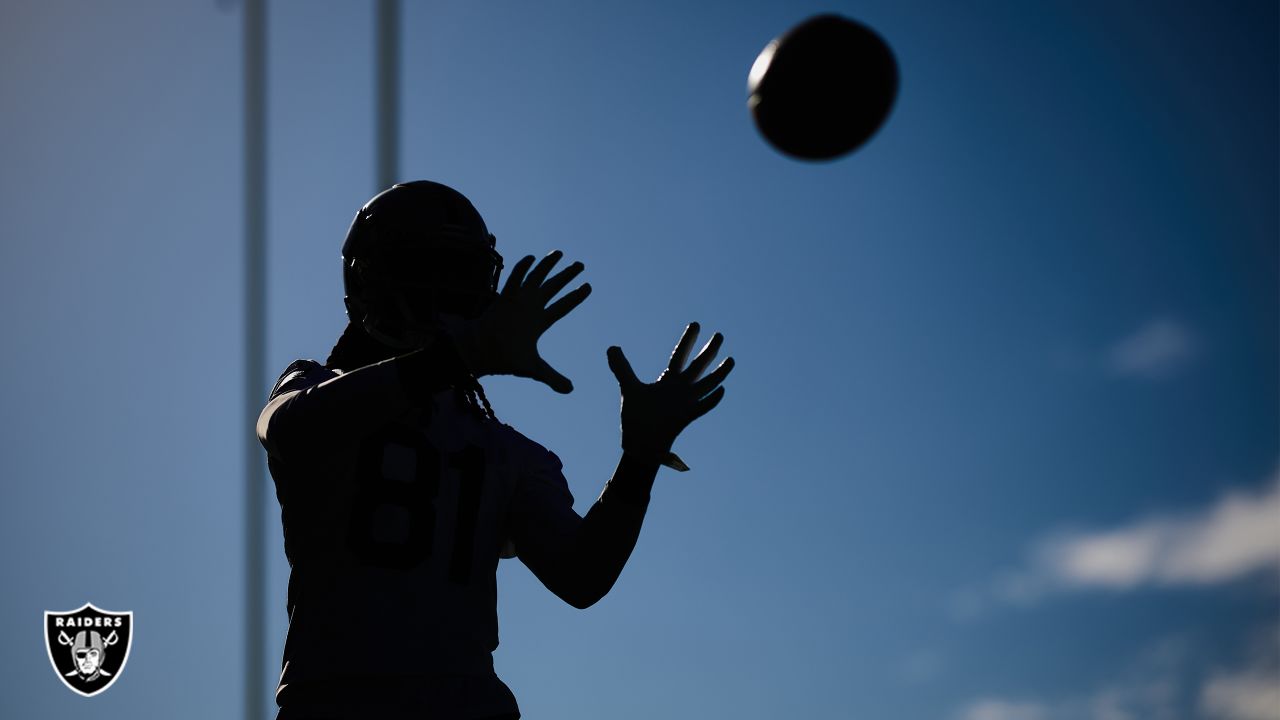 Defensive end Maxx Crosby mic'd up during 2023 Training Camp, motivates his  teammates and sets the bar for the first day of pads for the Las Vegas  Raiders