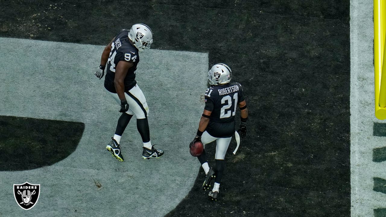 Las Vegas Raiders establish Josh Jacobs in 32-23 win over Broncos - Silver  And Black Pride