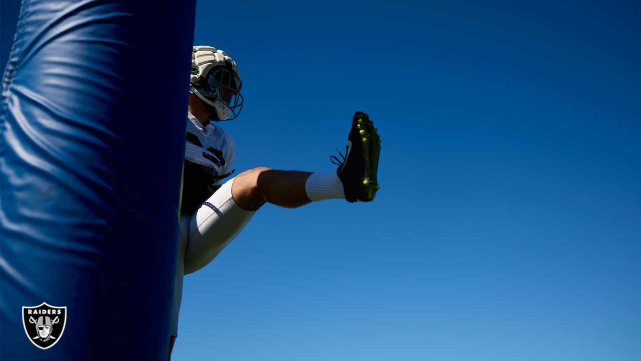 Las Vegas Raiders vs. Los Angeles Rams joint practice: John Jenkins -  Sports Illustrated Las Vegas Raiders News, Analysis and More