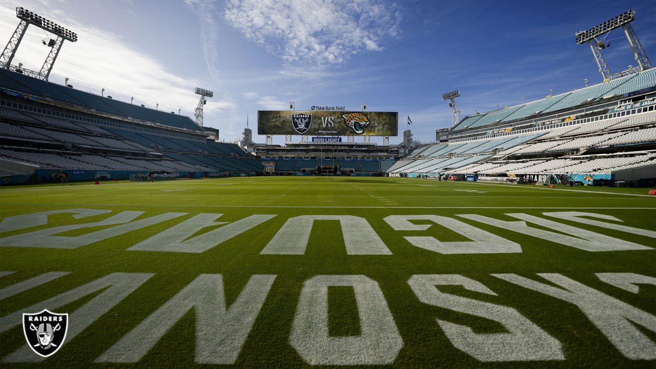 Pregame sights from Week 9 vs. Jaguars