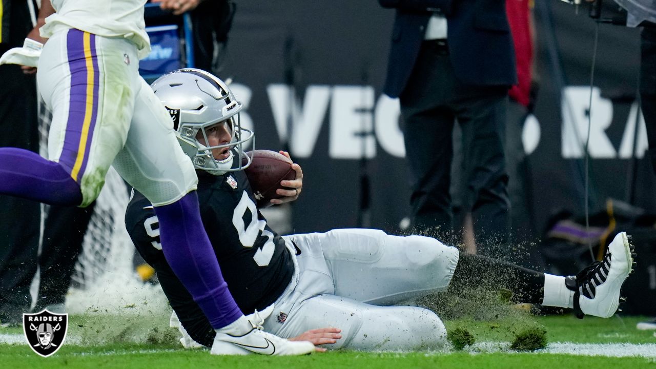 The Raiders offense clicked in preseason win against Vikings