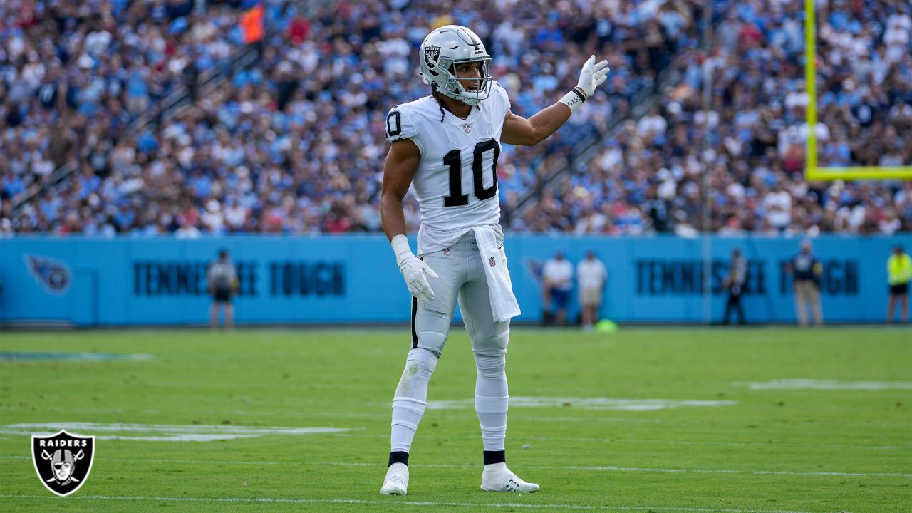 Las Vegas Raiders wide receiver Mack Hollins (10) running during