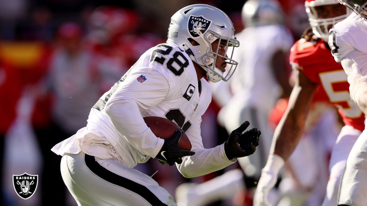 Raiders reportedly file complaint with NFL over alleged 'dirty hits' on WR Hunter  Renfrow in win over Ravens