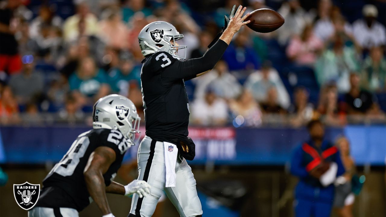 Raiders new coach gets homecoming win in Hall of Fame game