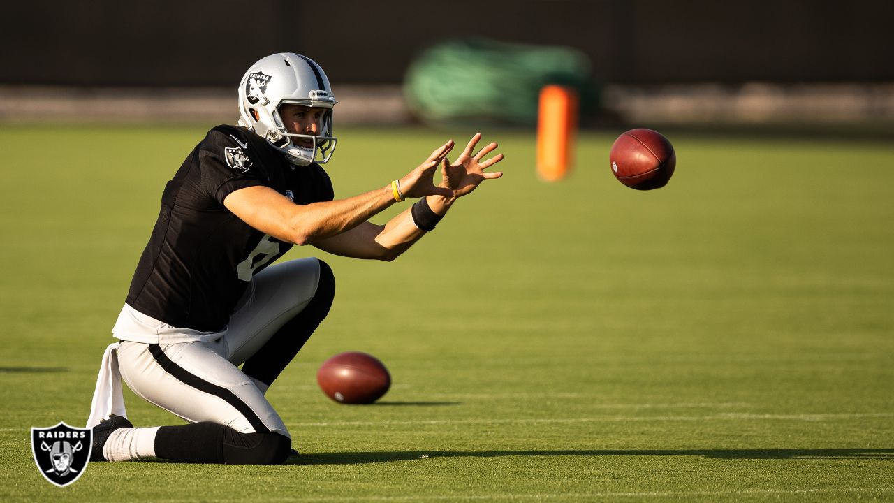 Raiders News: Zay Jones Credits Jon Gruden For Reigniting Passion