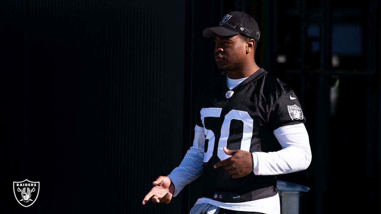 Las Vegas Raiders tight end Jacob Hollister (88) warms up before an NFL  football game against the Los Angeles Chargers, Sunday, Dec. 4, 2022, in  Las Vegas. (AP Photo/Rick Scuteri Stock Photo - Alamy