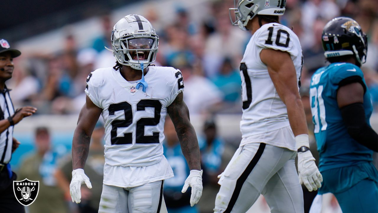 A tale of two halves': Raiders stung again by lack of second-half