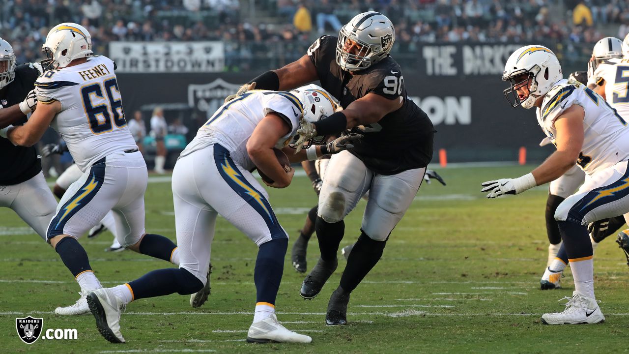 Raiders throwback jerseys celebrate 1970 team