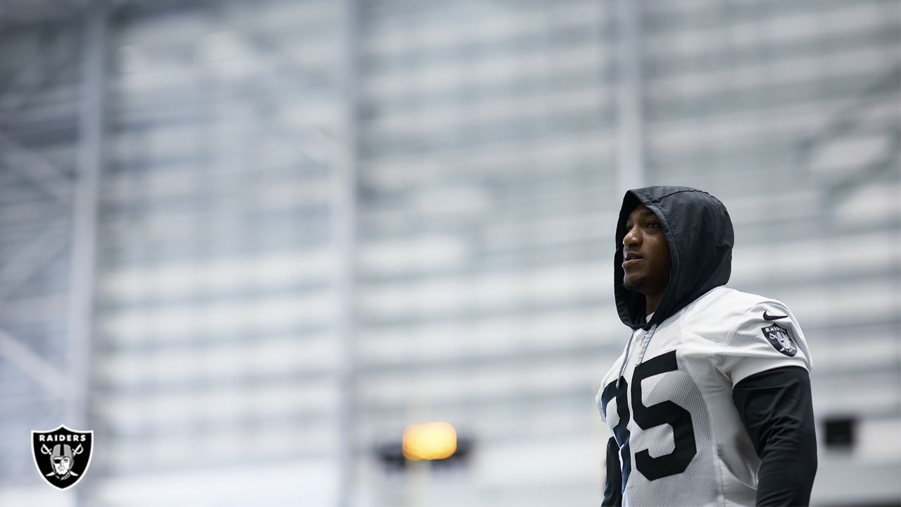 Las Vegas Raiders quarterback Chase Garbers during practice at the NFL  football team's practice facility Thursday, June 2, 2022, in Henderson,  Nev. (AP Photo/John Locher Stock Photo - Alamy