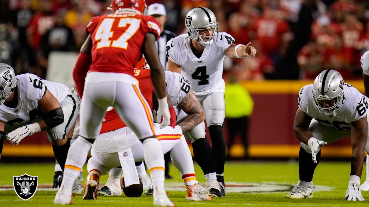 Inside the Raiders: Derek Carr needs to end Arrowhead nightmare vs. Chiefs  – Daily Democrat