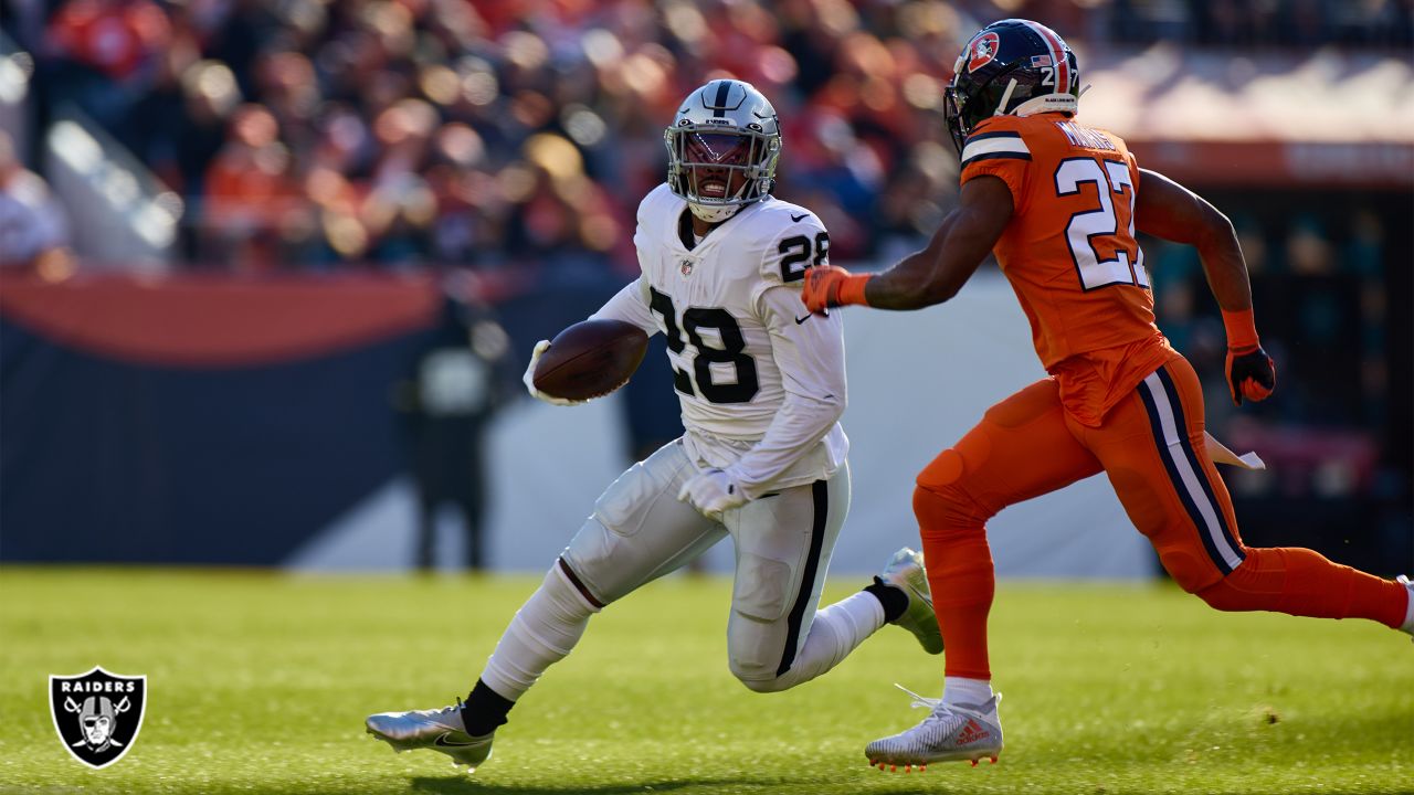 Raiders counting on Josh Jacobs to produce down stretch - Las Vegas Sun News