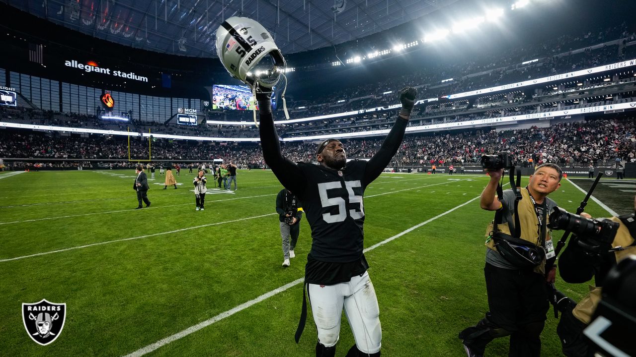 Raiders, Chandler Jones snatch 'unbelievable' win on final play