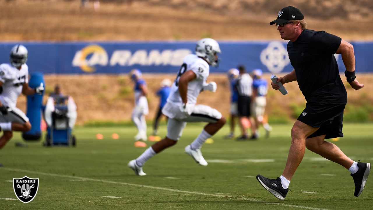 Rams, Raiders can't fight their competitiveness as joint practice