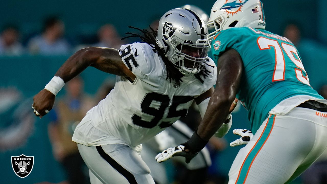 Las Vegas Raiders running back Zamir White (35) leaves the field against  the Indianapolis Colts during the first half of an NFL football game,  Sunday, Nov 13, 2022, in Las Vegas. (AP