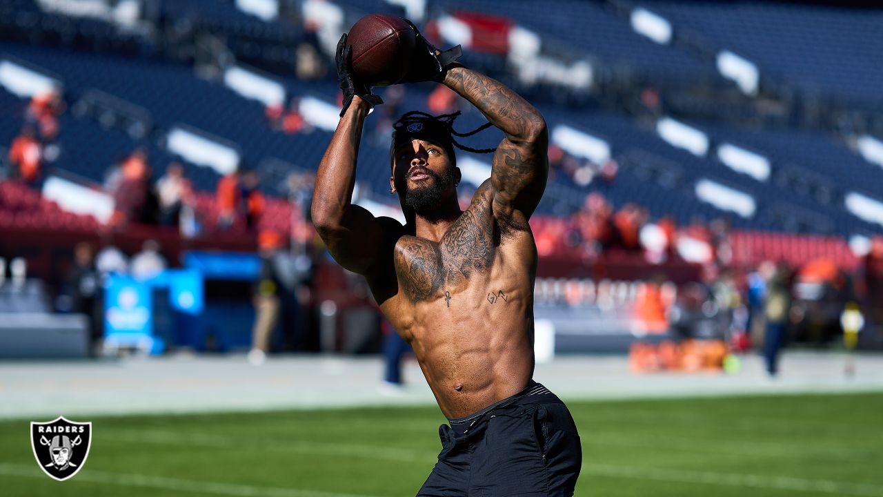 Empower Field at Mile High is shown during an NFL football game between the  Denver Broncos and the Houston Texans Sunday, Sept. 18, 2022, in Denver.  (AP Photo/Jack Dempsey Stock Photo - Alamy