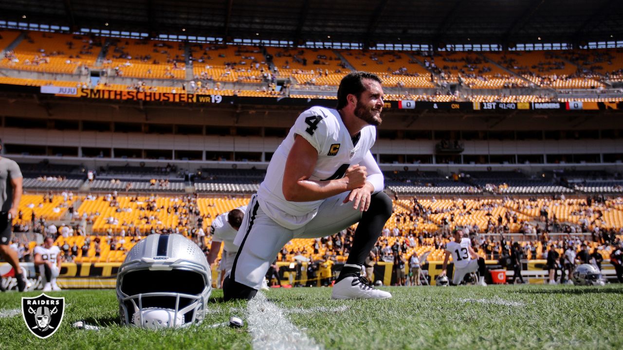 Pittsburgh, PA, USA. 19th Sep, 2021. Raiders in the tunnel before the  Pittsburgh Steelers vs Las Vegas Raiders game at Heinz Field in Pittsburgh,  PA. Jason Pohuski/CSM/Alamy Live News Stock Photo 