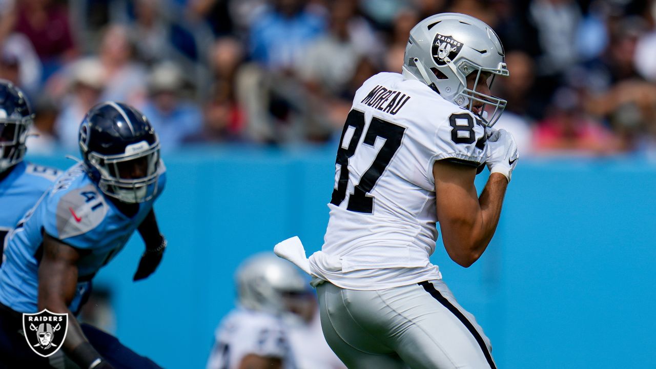 Mack Hollins's huge catches, career day gives Raiders chance late vs Titans