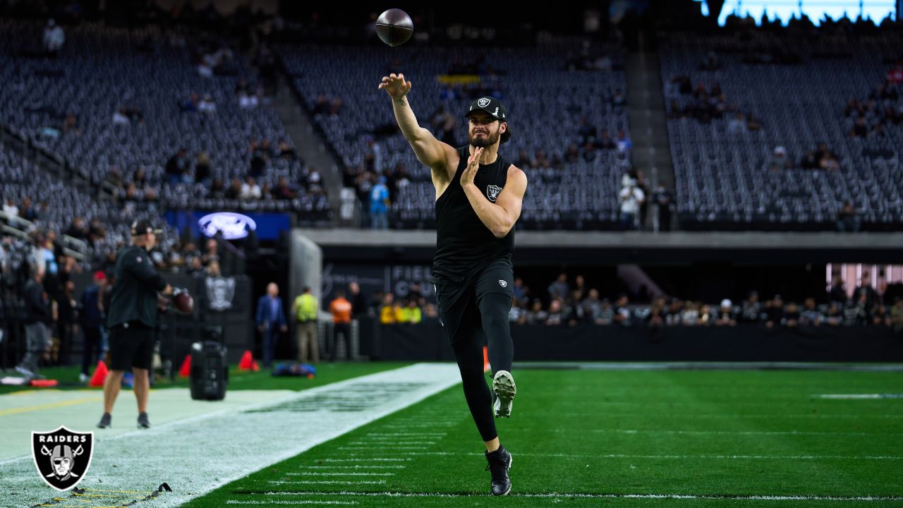 Las Vegas Raiders on X: Do you know who was the first to record 10,000  career receiving yards as a Raider?? We put #RaiderNation to the test to  win some @47 gear