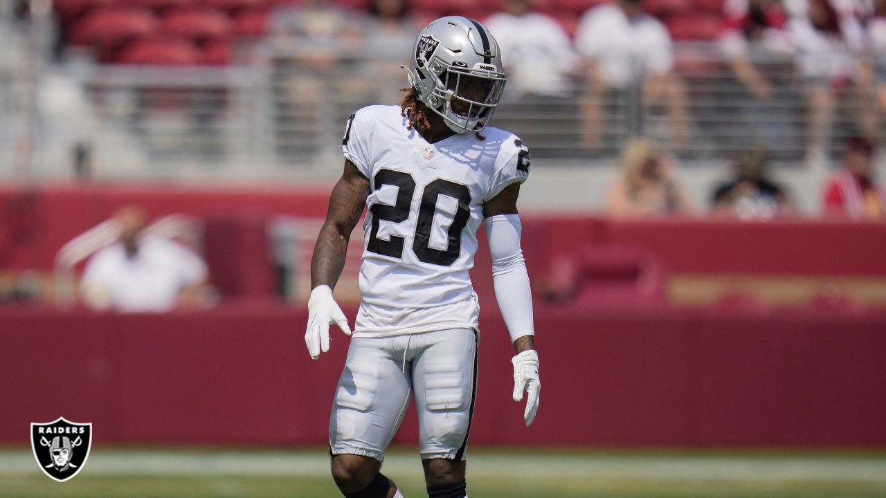 Balanced offensive attack leads Raiders to 2nd straight preseason