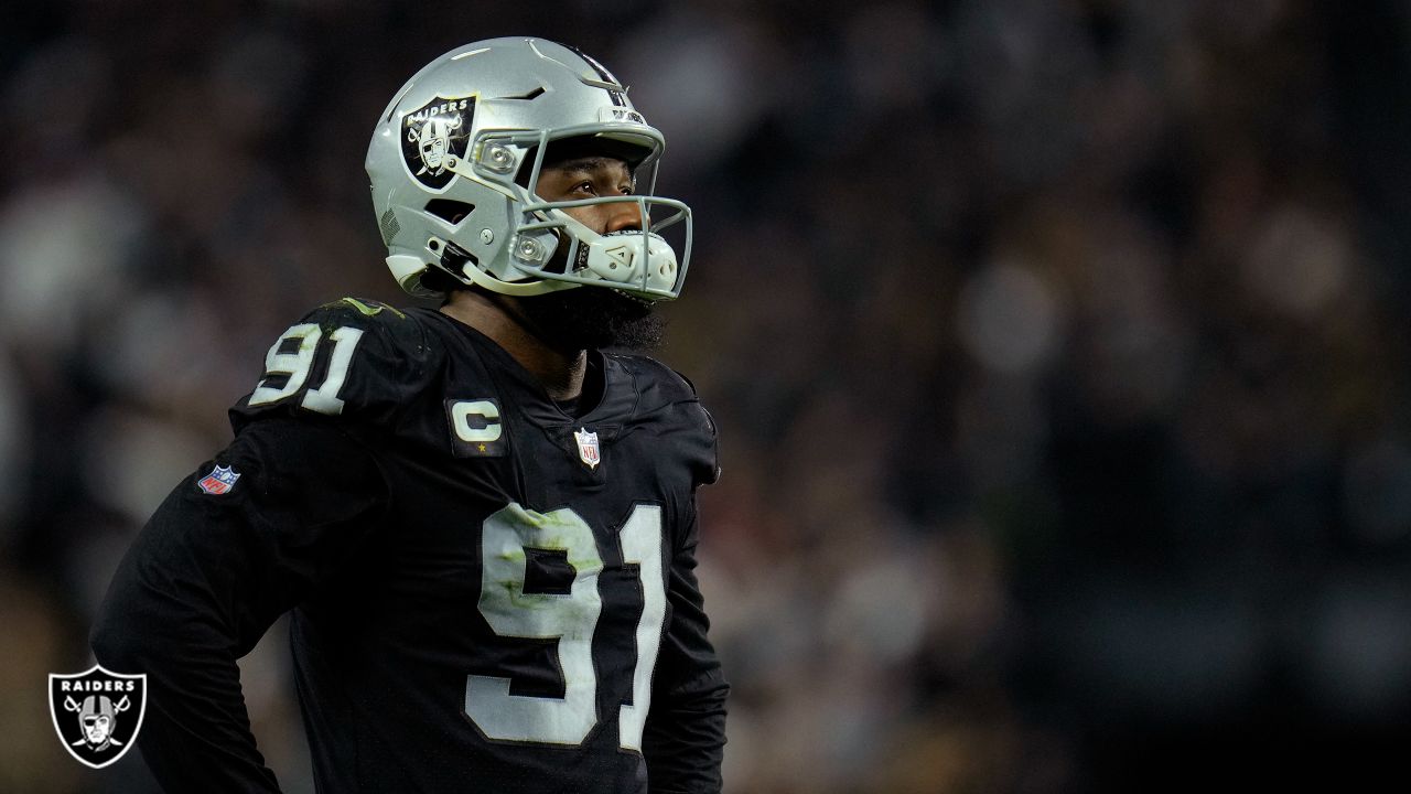 Raiders-Chargers Week 4 review: Las Vegas loses 24-17 - Silver And Black  Pride